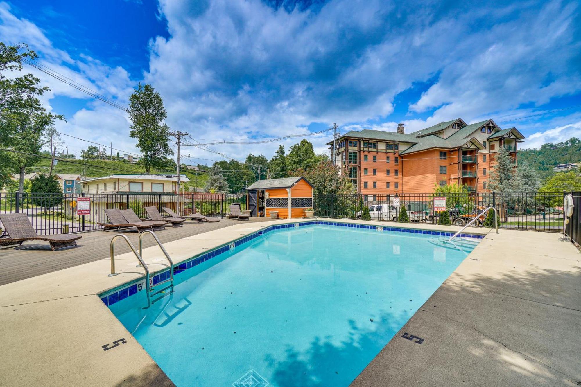 Gatlinburg Mountain Townhome With Pool Access! Екстер'єр фото